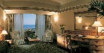 Hotel Amathus Beach
