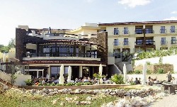 Hotel Blue Waves Resort