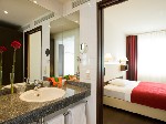 Hotel NH Wien
