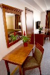 Hotel Actor