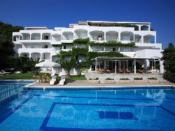 Hotel Plaza - Insula Skiathos, Grecia