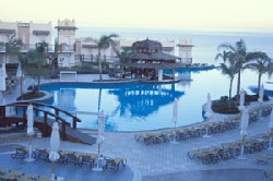 Hotel Concorde Front