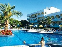 Hotel Happy Days