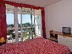 Hotel Holiday