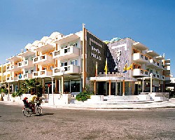 Hotel Kosta Palace