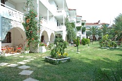 Hotel Porfi Beach
